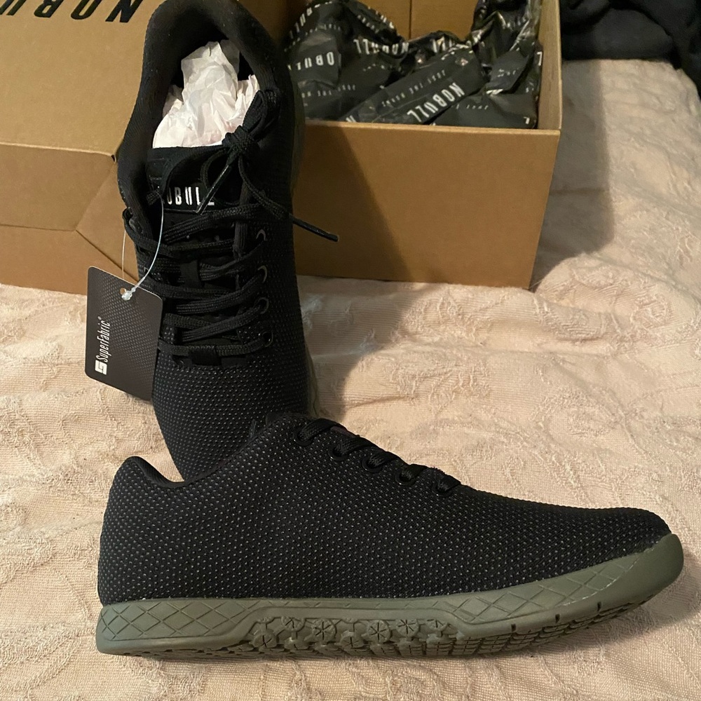 NoBull trainers and headbands